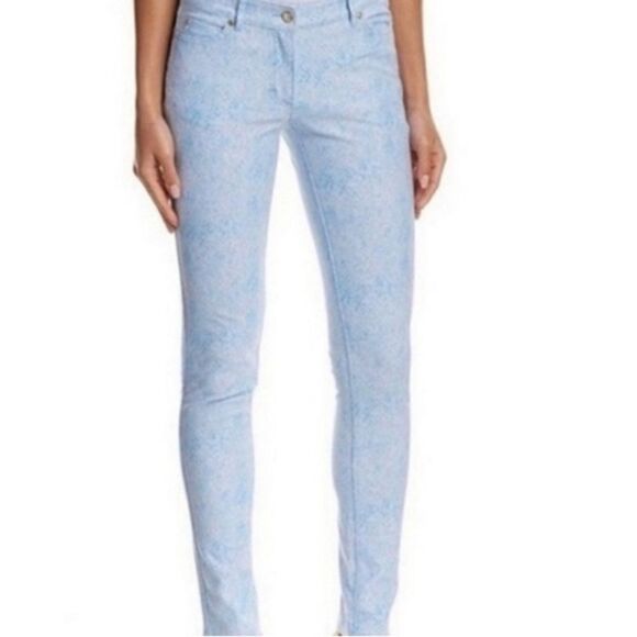 J. McLaughlin Lexi Snake Print Straight Leg Knit Jean - Light Blue